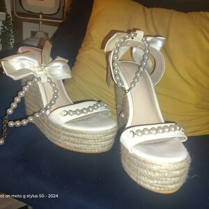 Elegant White Pearl-Embellished Wedge Sandals